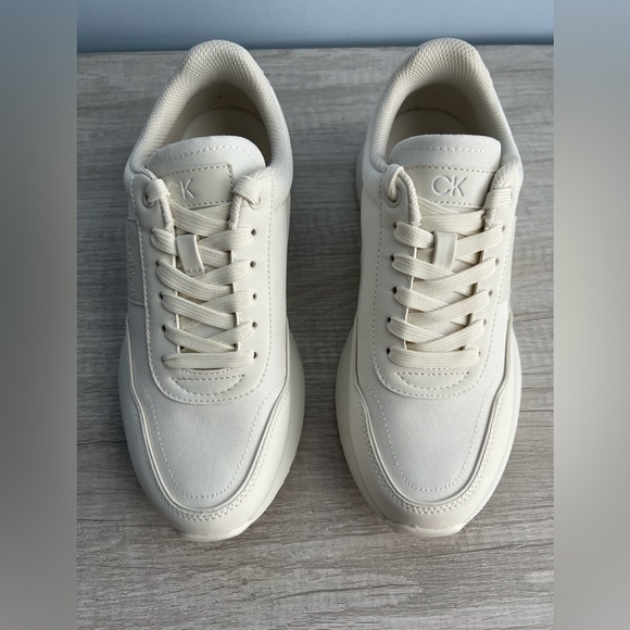 Calvin Klein Women's Pippy Lace-Up Platform Casual Sneakers Size 10 Ivory - Picture 4 of 12